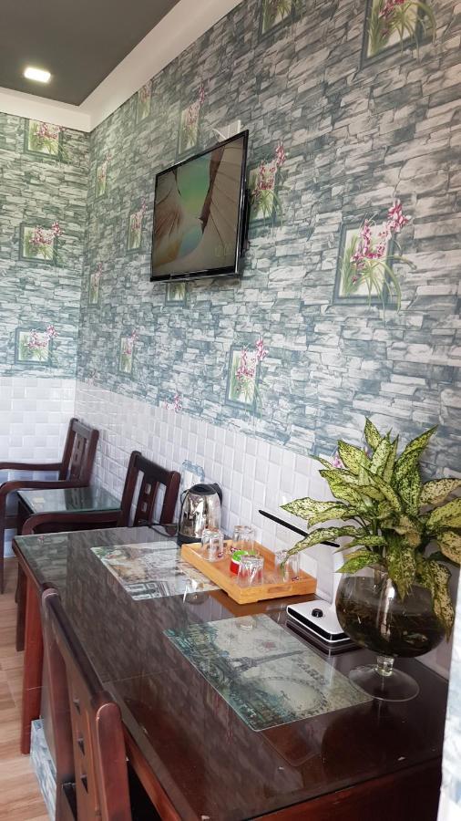 فندق Khach San Anh Dong فان رانغ المظهر الخارجي الصورة